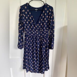 Old Navy Maternity Long Sleeve Dress